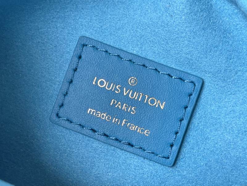 Louis Vuitton Loop Baguette Blue Calfskin – LB115