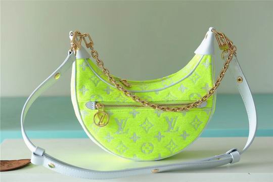 Louis Vuitton Loop Yellow Monogram jacquard velvet – LB118
