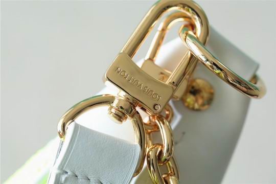 Louis Vuitton Loop Yellow Monogram jacquard velvet – LB118