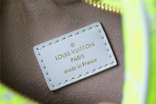 Louis Vuitton Loop Yellow Monogram jacquard velvet – LB118
