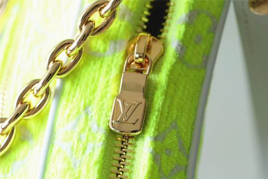 Louis Vuitton Loop Yellow Monogram jacquard velvet – LB118