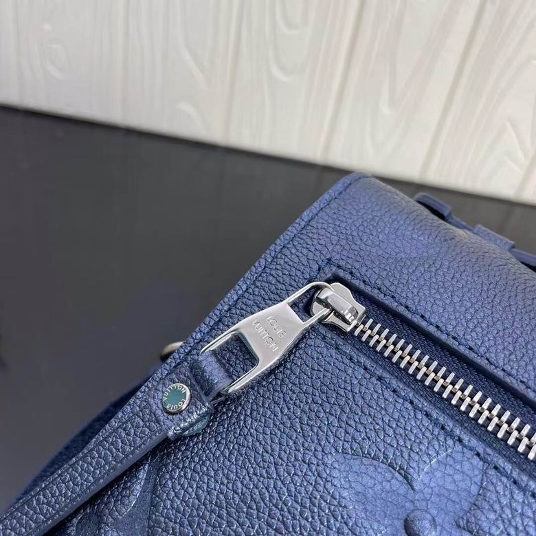 Metis Pochette Metallic Navy Nacre Monogram – LB138