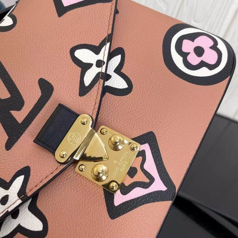 Metis Pochette Monogram Giant Wild At Heart – LB137
