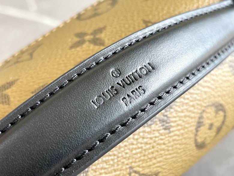 Metis Pochette Monogram Reverse Canvas – LB136