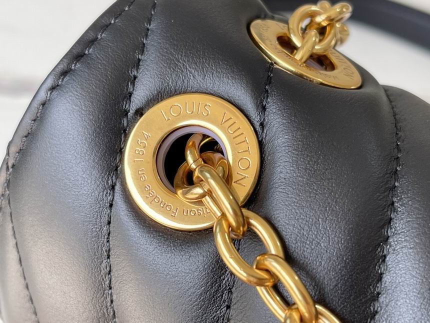 New Wave Chain Bag Black Noir – LB127