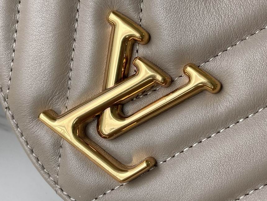 New Wave Chain Bag Dark Taupe – LB128