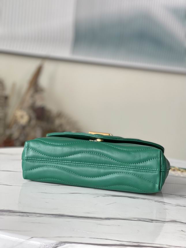 New Wave Chain Bag Emerald Green – LB124
