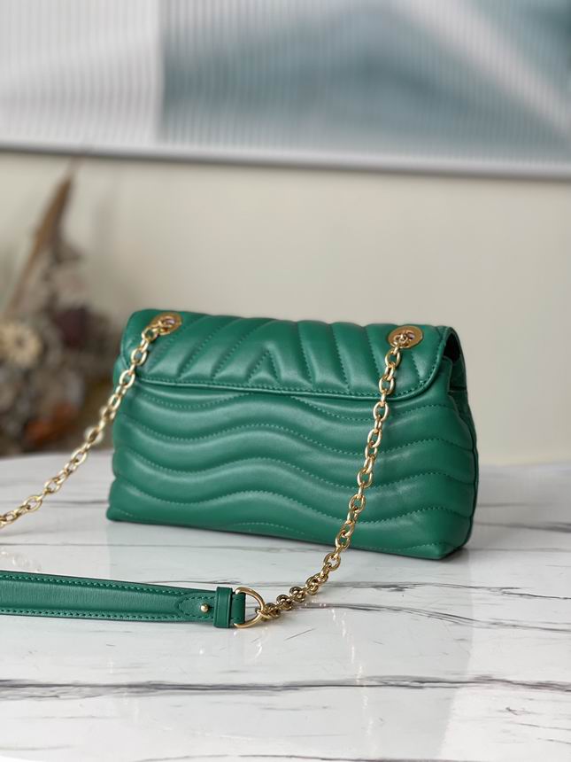 New Wave Chain Bag Emerald Green – LB124
