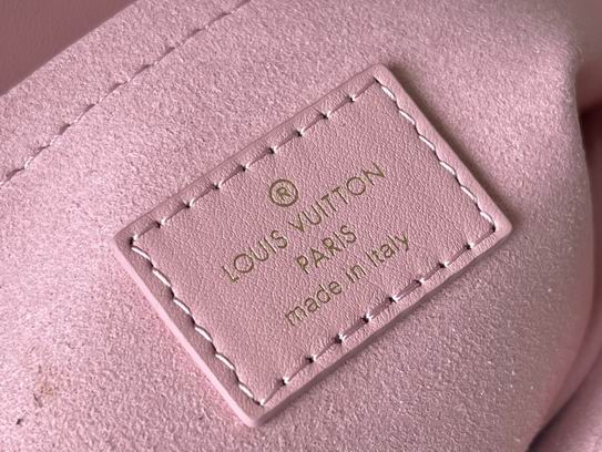 New Wave PM Chain Bag Rose Blossom Pink – LB120