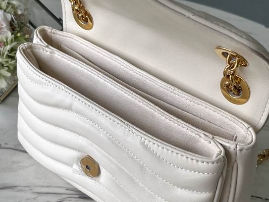 New Wave PM Chain Bag Snow White – LB121