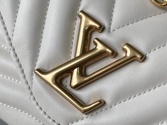 New Wave PM Chain Bag Snow White – LB121