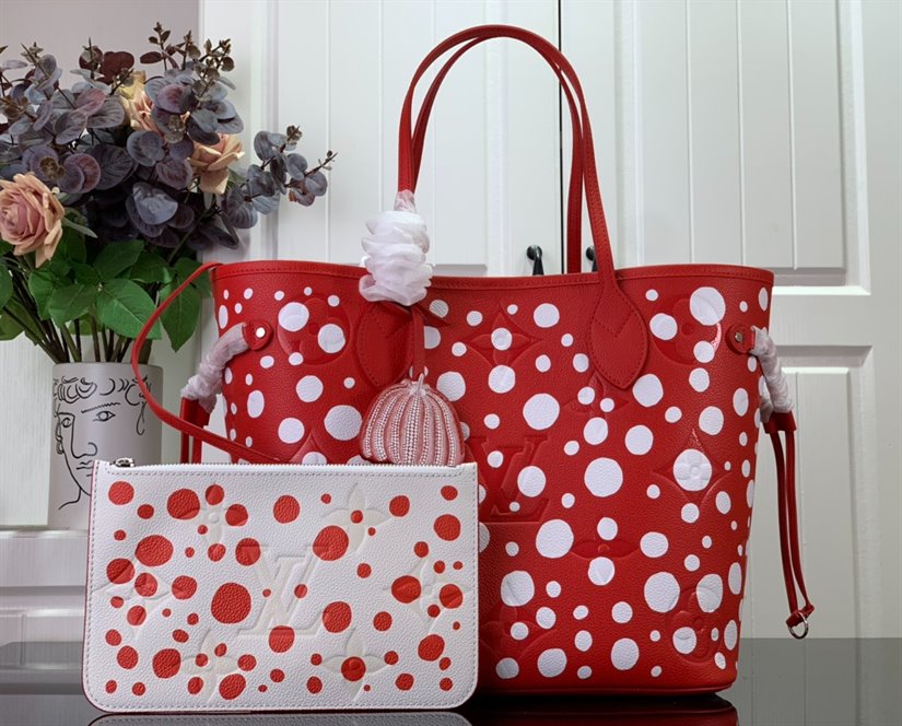 LV x YK Neverfull MM Tote Bag – LB152
