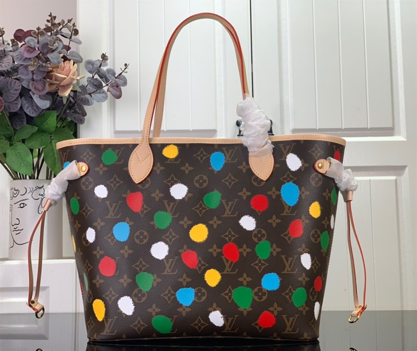 LV x YK Neverfull MM Tote Bag – LB154