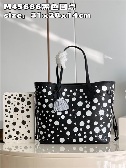 LV x YK Neverfull MM Tote Bag – LB155
