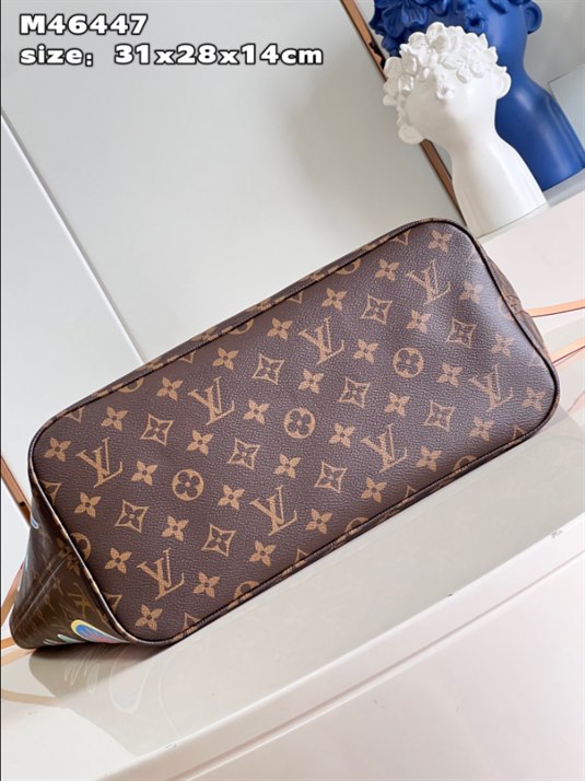 LV x YK Neverfull MM Tote Bag – LB168