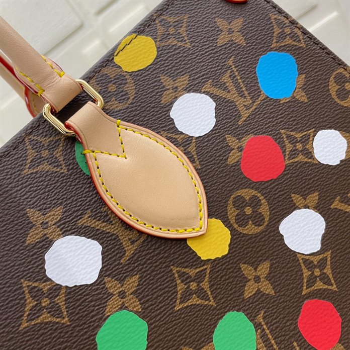 LV x YK OnTheGo MM​​ Tote Bag – LB160