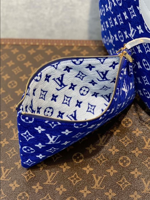 Louis Vuitton Neverfull MM Tote Bag – LB162