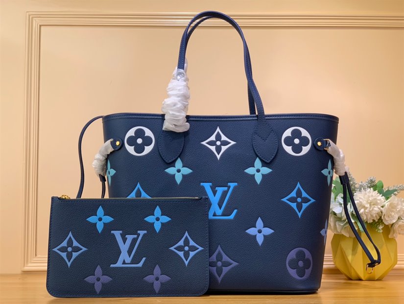 Louis Vuitton Neverfull MM Tote Bag – LB163