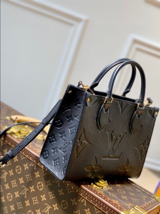 Louis Vuitton Onthego PM Tote Bag – LB170