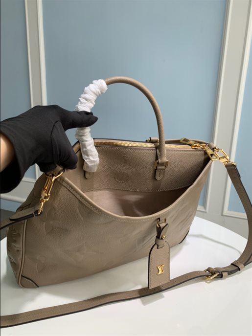 Louis Vuitton Trianon MM Bag – LB146