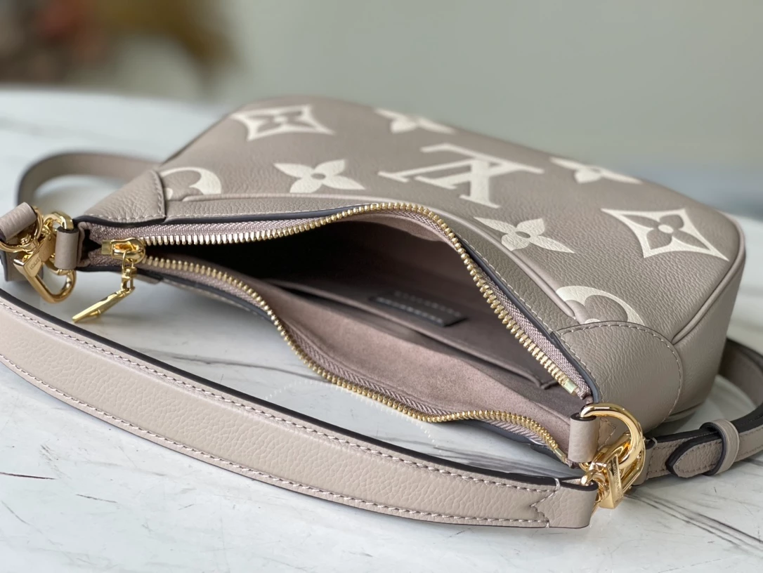 Bagatelle Bicolor Monogram Empreinte Leather – LB310