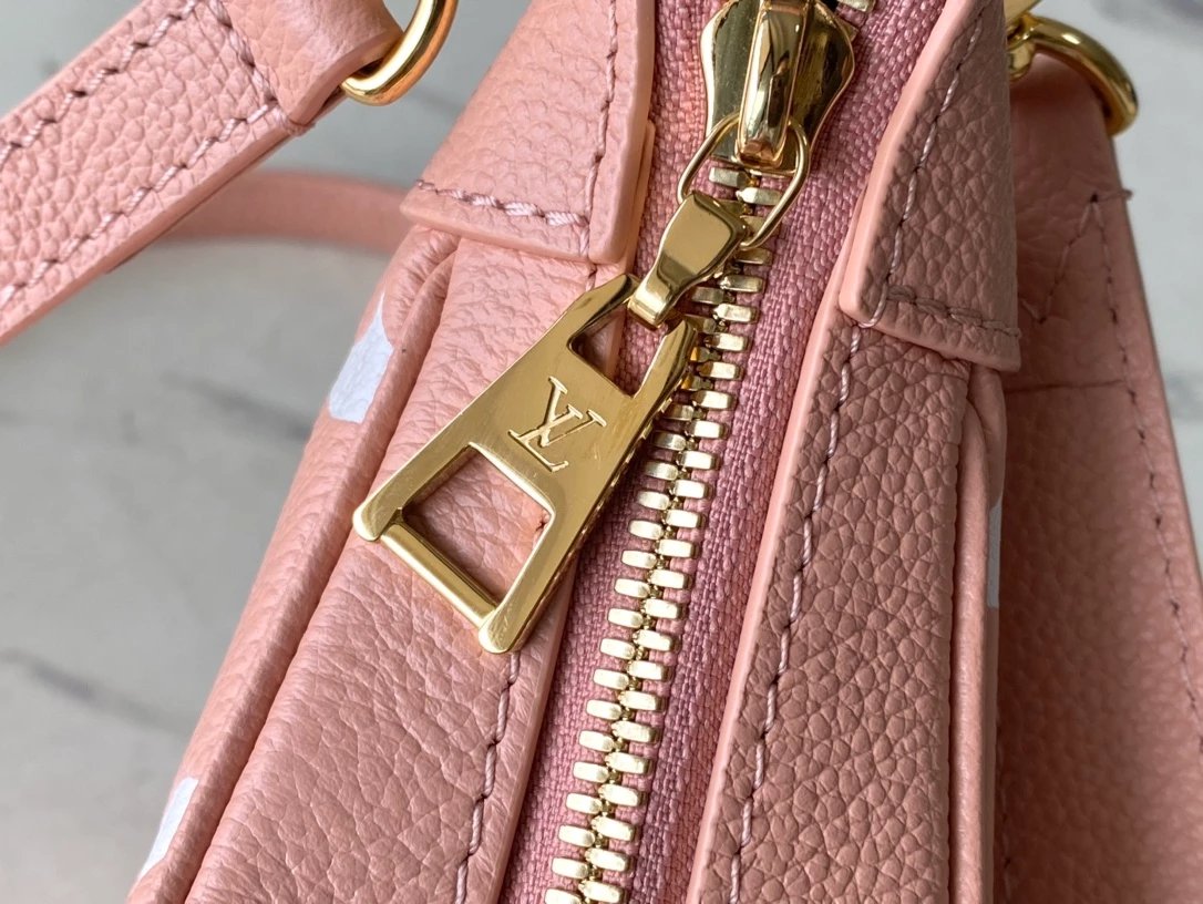 Bagatelle Bicolor Monogram Empreinte Leather – LB311