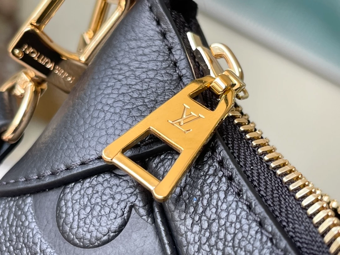 Bagatelle Monogram Empreinte Leather Bag – LB309