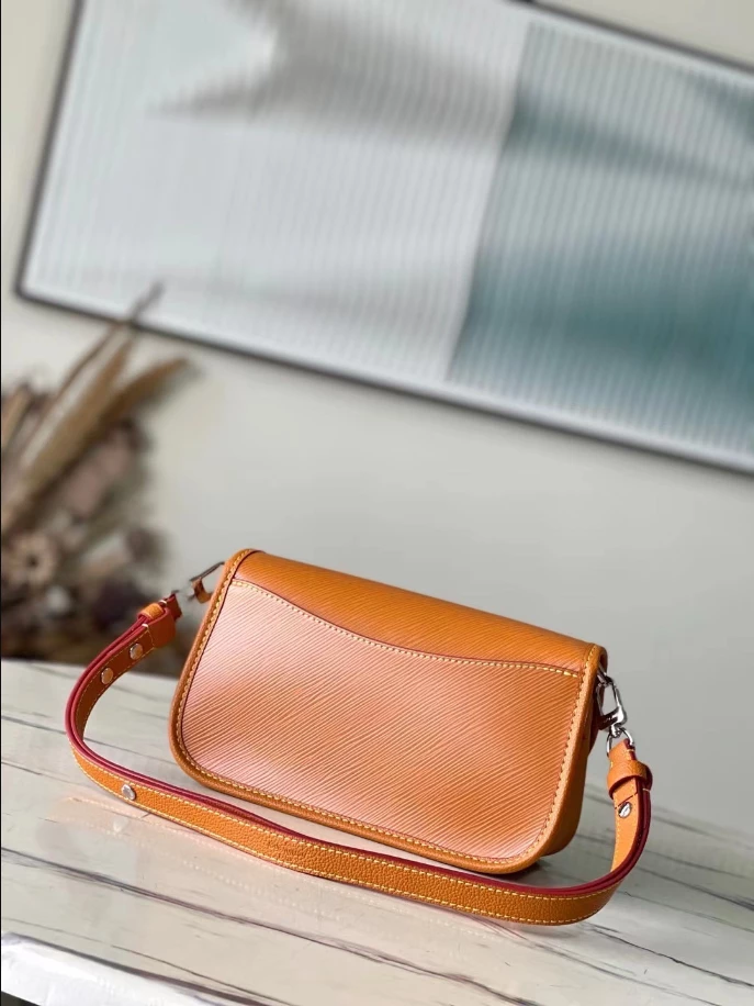 Buci Epi Leather Bag – LB274