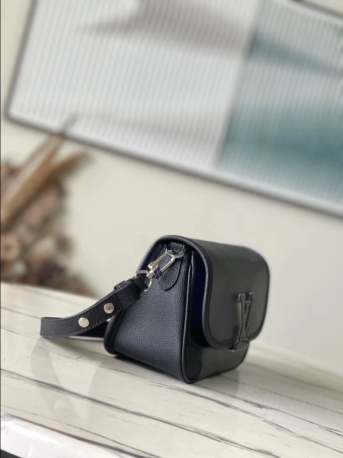 Buci Epi Leather Bag – LB276