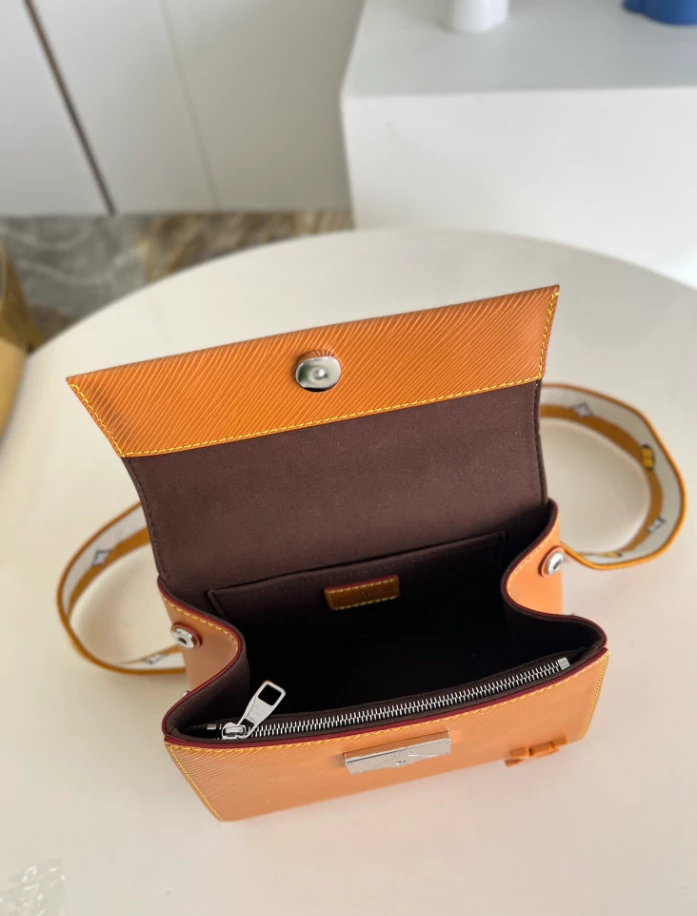 Cluny Mini Epi Leather Bag – LB283