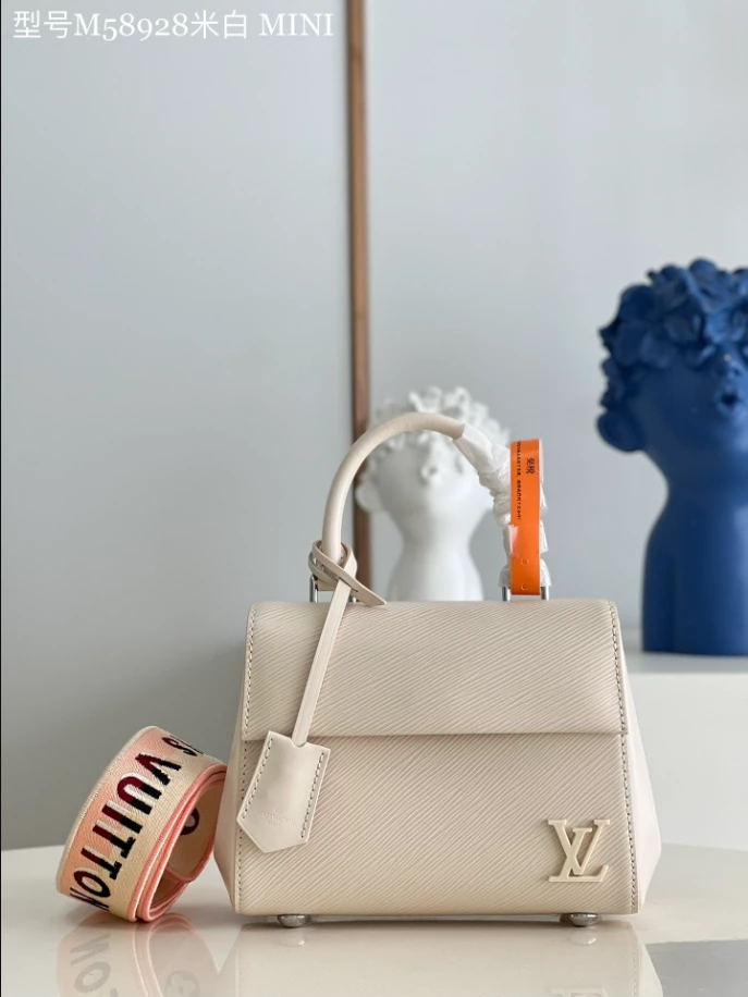Cluny Mini Epi Leather Bag – LB284