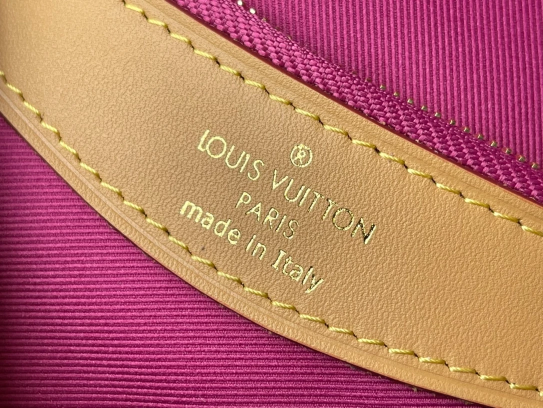 Diane Monogram Canvas Bag – LB306