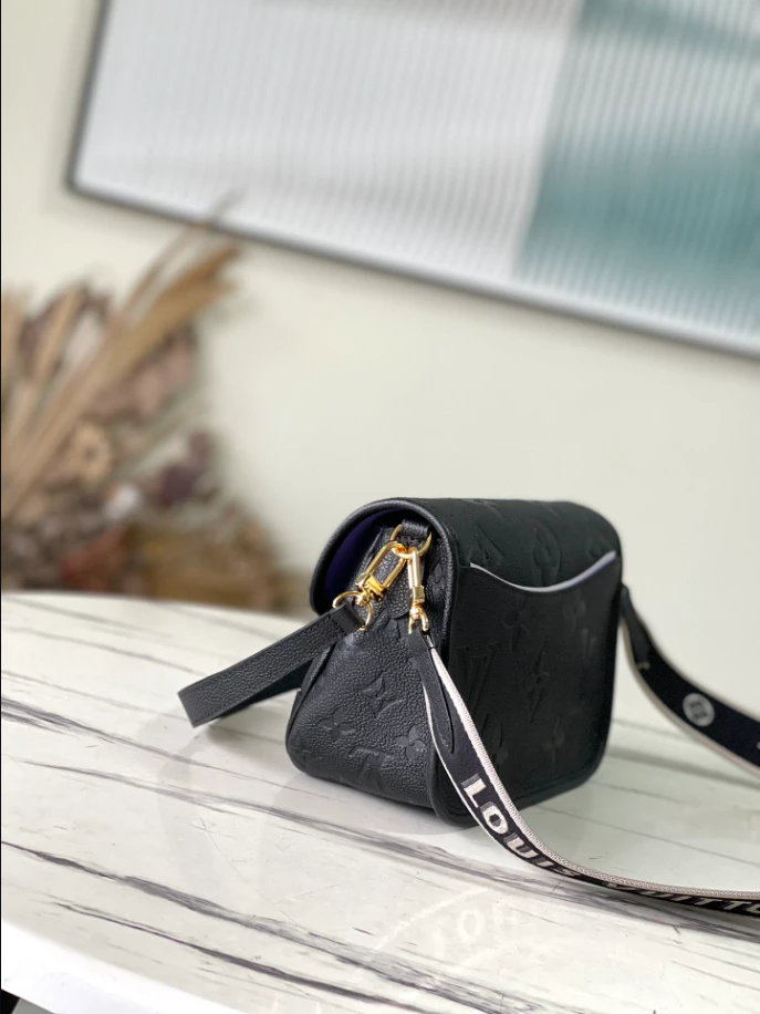 Diane Monogram Empreinte Leather Bag – LB303