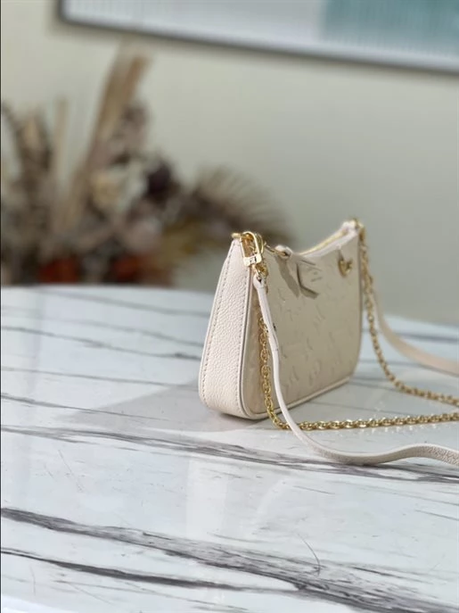 Easy Pouch On Strap Monogram Empreinte Leather – LB221