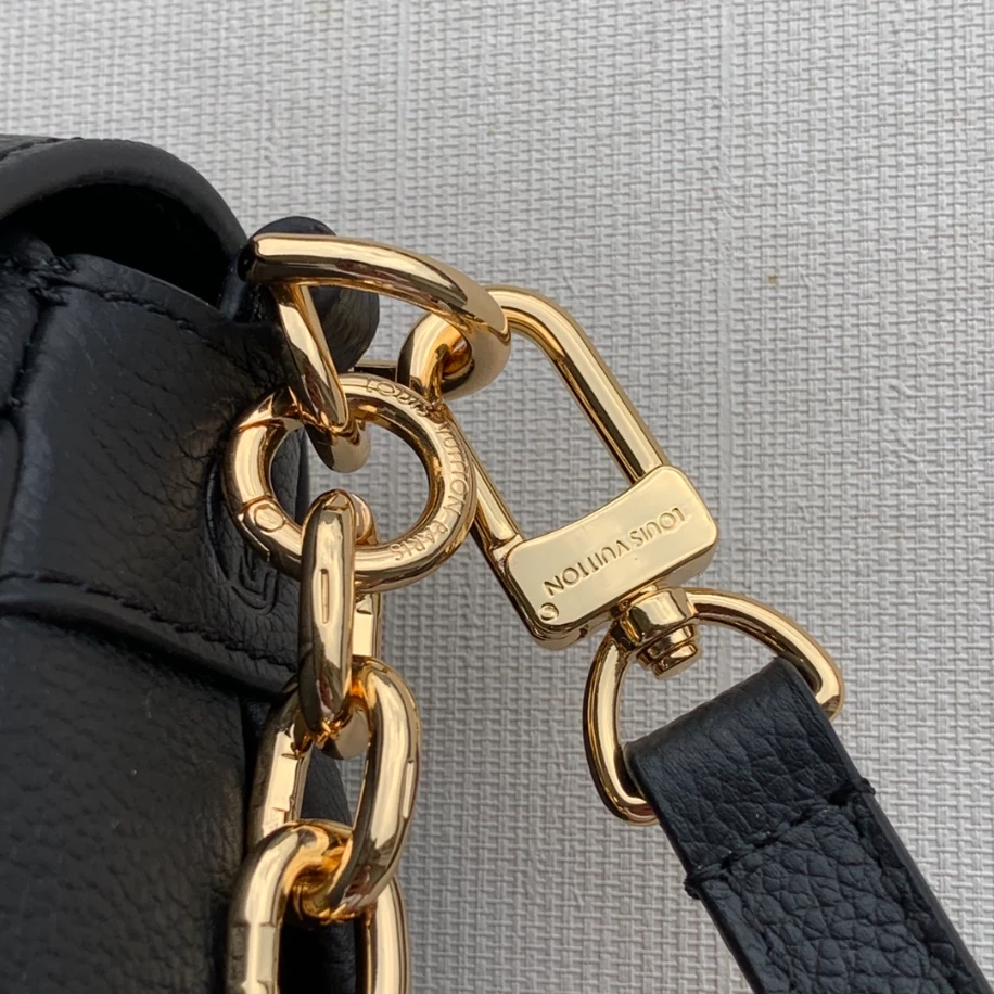 Favorite Monogram Empreinte Leather – LB224