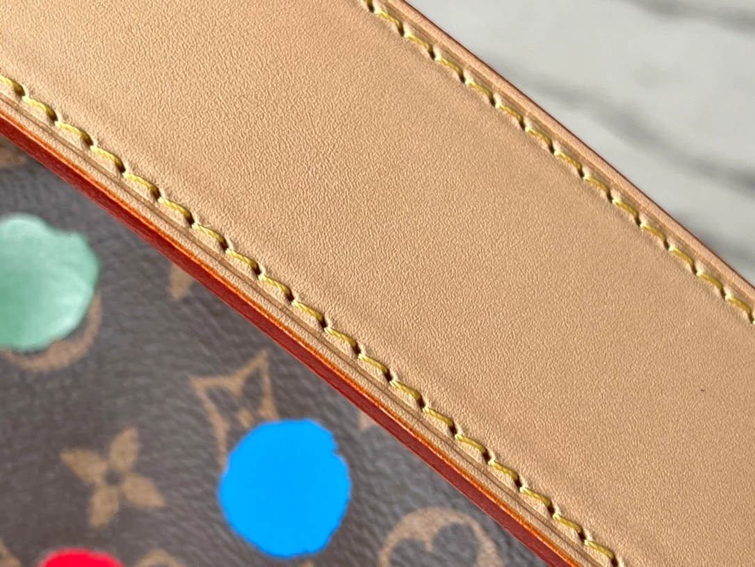 LV x YK Side Trunk Monogram Canvas – LB296