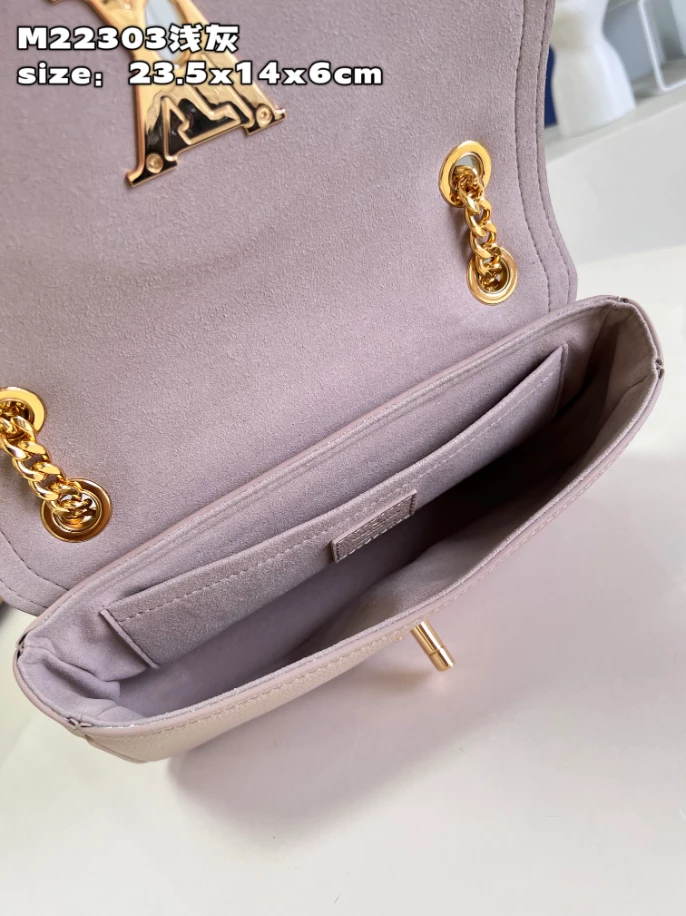LockMe Chain Bag East West – LB244