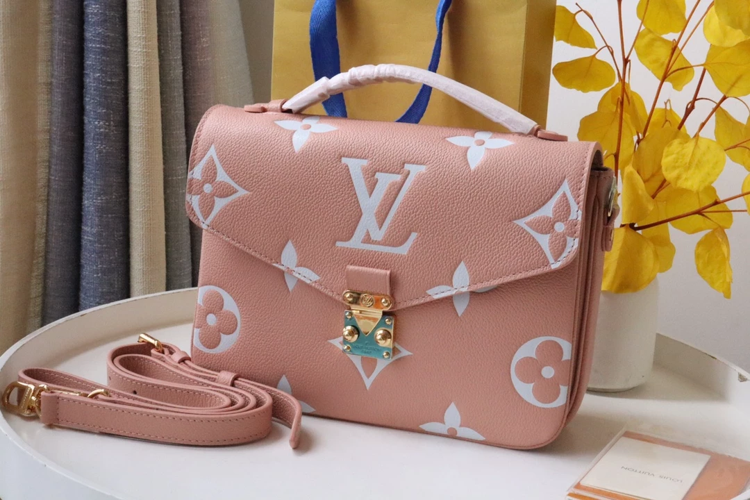 Metis Pochette Bicolor Monogram Empreinte Leather – LB282