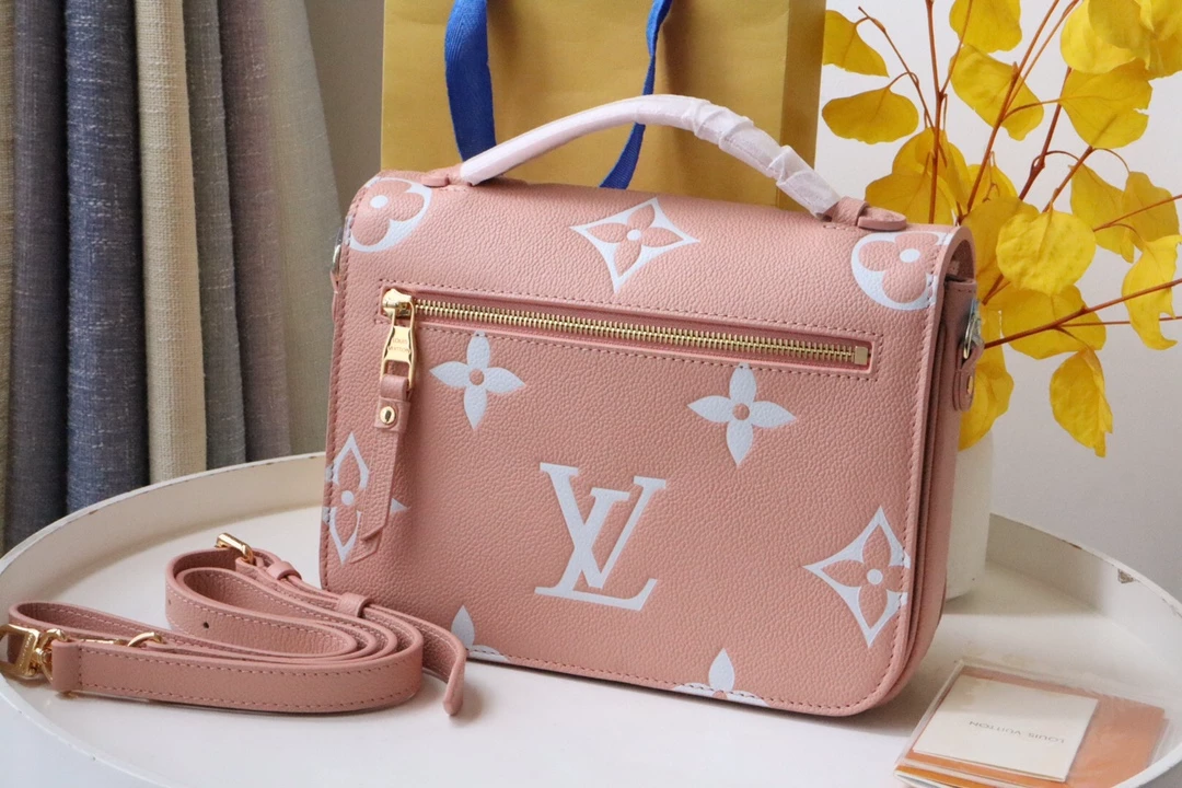 Metis Pochette Bicolor Monogram Empreinte Leather – LB282