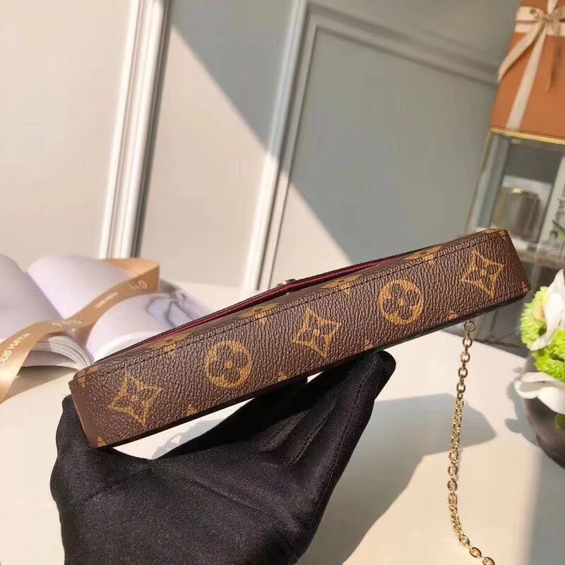 Pochette Félicie Monogram Canvas – LB253