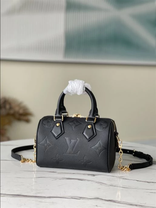 Speedy Bandoulière 20 Monogram Empreinte Leather – LB212
