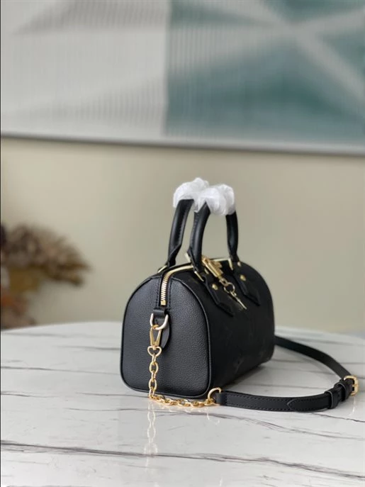 Speedy Bandoulière 20 Monogram Empreinte Leather – LB212