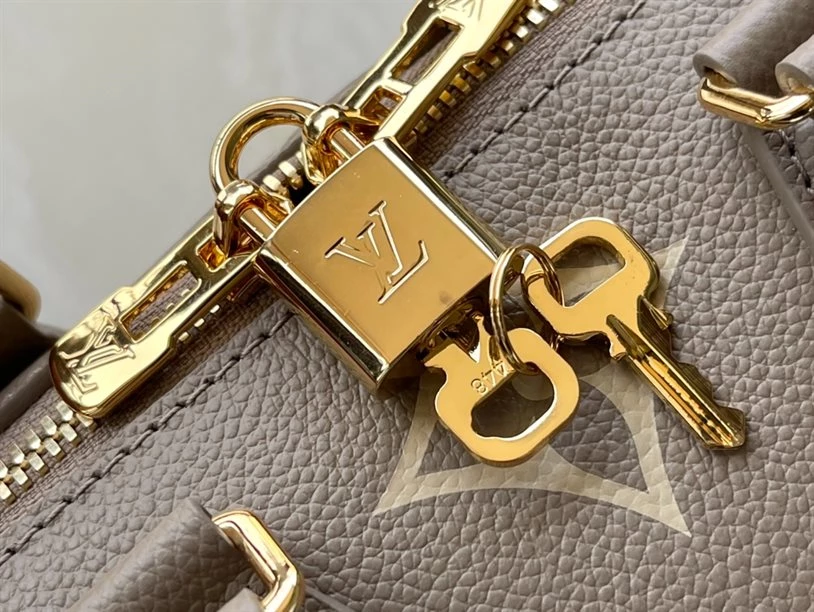 Speedy Bandoulière 20 Monogram Empreinte Leather – LB213