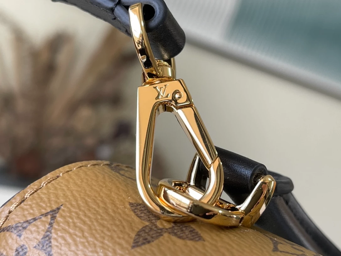Tilsitt Autres Toiles Monogram Bag – LB294