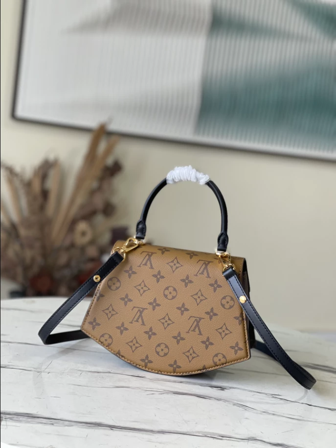Tilsitt Autres Toiles Monogram Bag – LB294