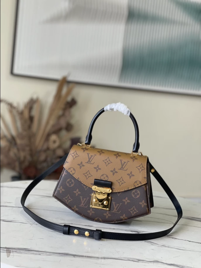 Tilsitt Autres Toiles Monogram Bag – LB294