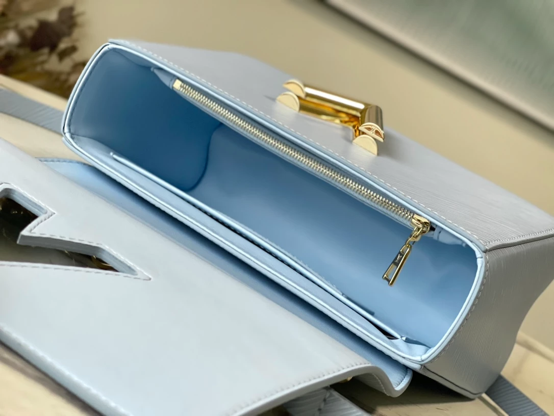 Twist MM Epi Leather Bags – LB236