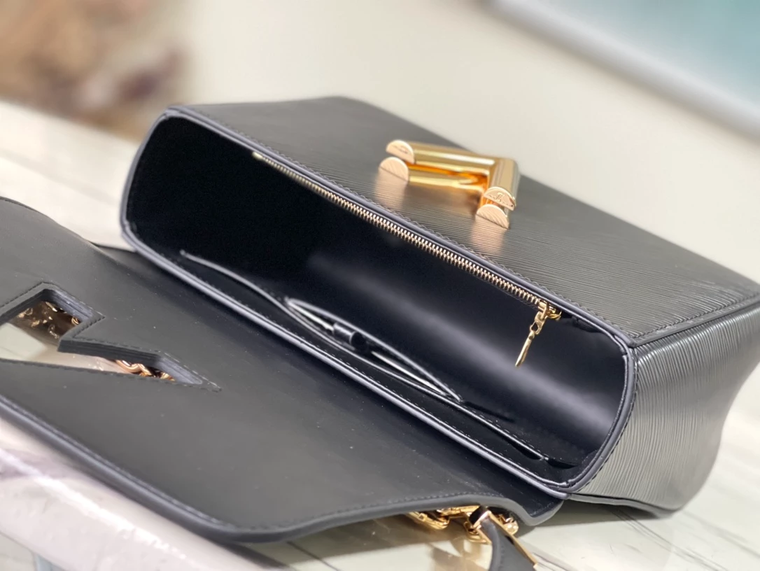 Twist MM Epi Leather Bags – LB238