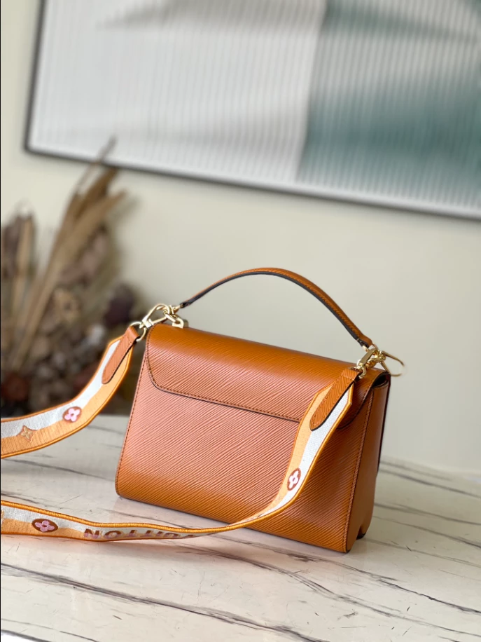 Twist MM handbag – LB291