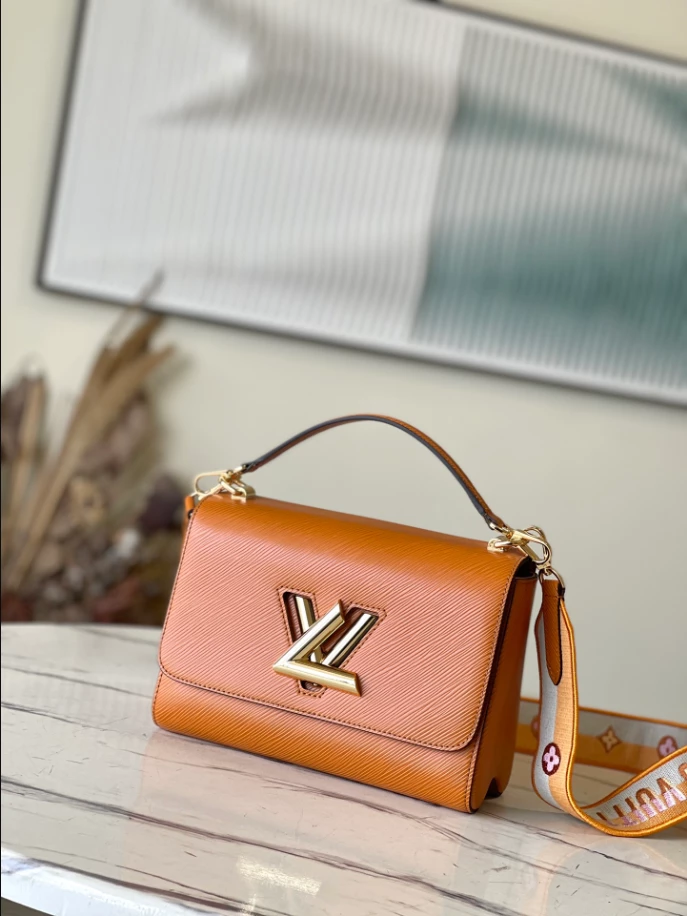 Twist MM handbag – LB291